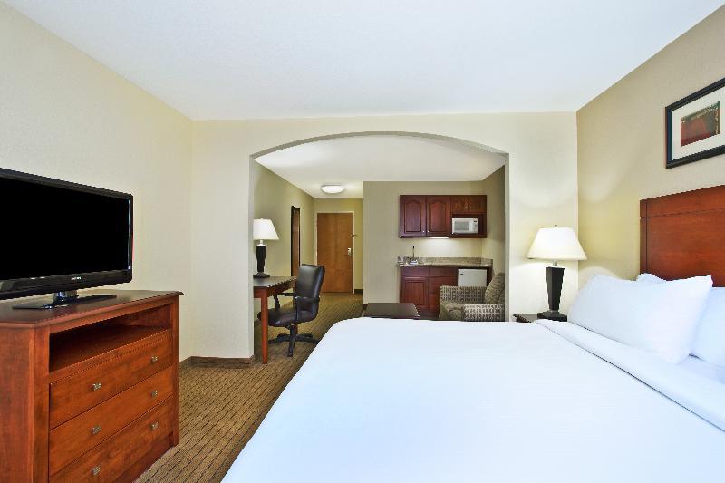 Holiday Inn Express Hotel & Suites East Lansing By Ihg Exterior photo