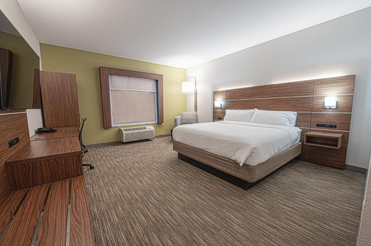 Holiday Inn Express Hotel & Suites East Lansing By Ihg Exterior photo