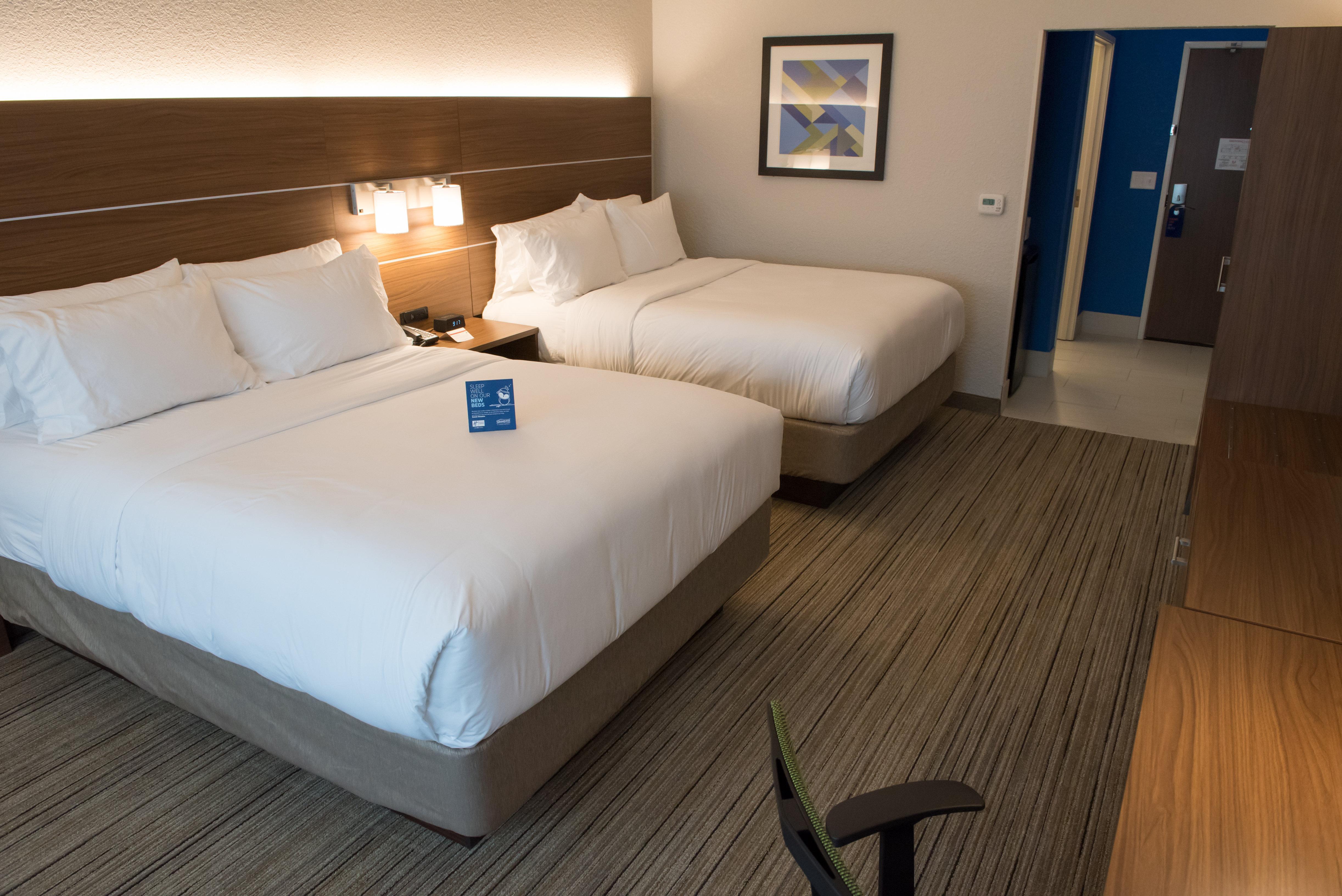 Holiday Inn Express Hotel & Suites East Lansing By Ihg Exterior photo